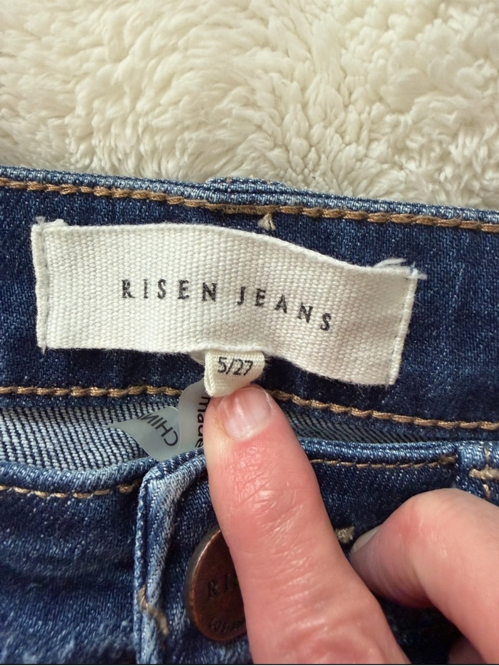 NEW Risen Jeans High-Waist Raw Hem Wide-Leg Tummy Control Denim Jeans Size 27 - Picture 13 of 14